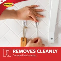 3M Command Command Small Wire Hooks 12 3M Command Command Small Wire Hooks -Simple Bathroom 1000158828 alt04