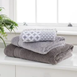 Dunelm Geo Tile Grey Towel -Simple Bathroom 1000160198 alt07