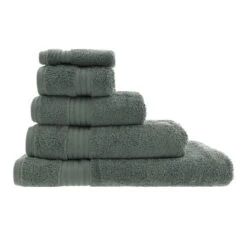 Dunelm Forest Green Egyptian Cotton Towel -Simple Bathroom 1000166699 alt04