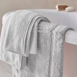 Dorma Sumptuously Soft Silver Birch Bath Mat -Simple Bathroom 1000167256 alt03