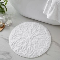 Dunelm Mandalay White 100% Recycled Cotton Bath Mat -Simple Bathroom 1000186090 alt01