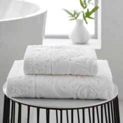 Dunelm Mandalay White 100% Cotton Towel
