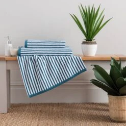 Dunelm Fuscia And Peacock Striped Towel -Simple Bathroom 30766377 alt05