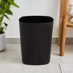 Dunelm Black Plastic Bin
