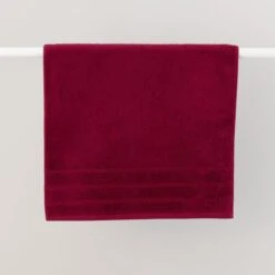Dunelm Ultimate Towel Cerise -Simple Bathroom 30807558 alt02
